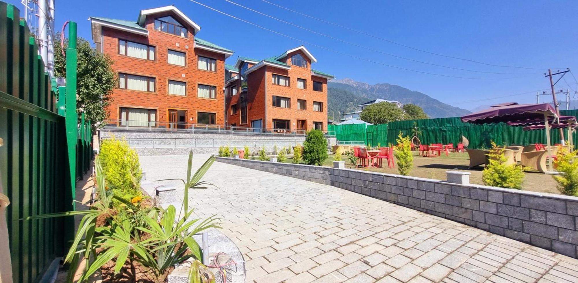 White Water Resorts Pahalgām Exterior foto